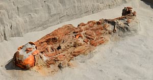 Arqueólogos Descobrem Esqueletos Amarrados no Peru