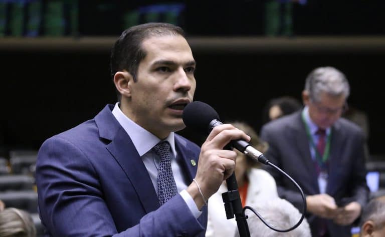 Comissão Aprova Barragens para Irrigação: Impacto e Benefícios